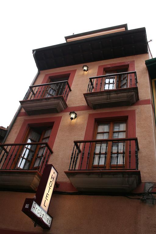 Pension Argueelles リバデセリャ エクステリア 写真